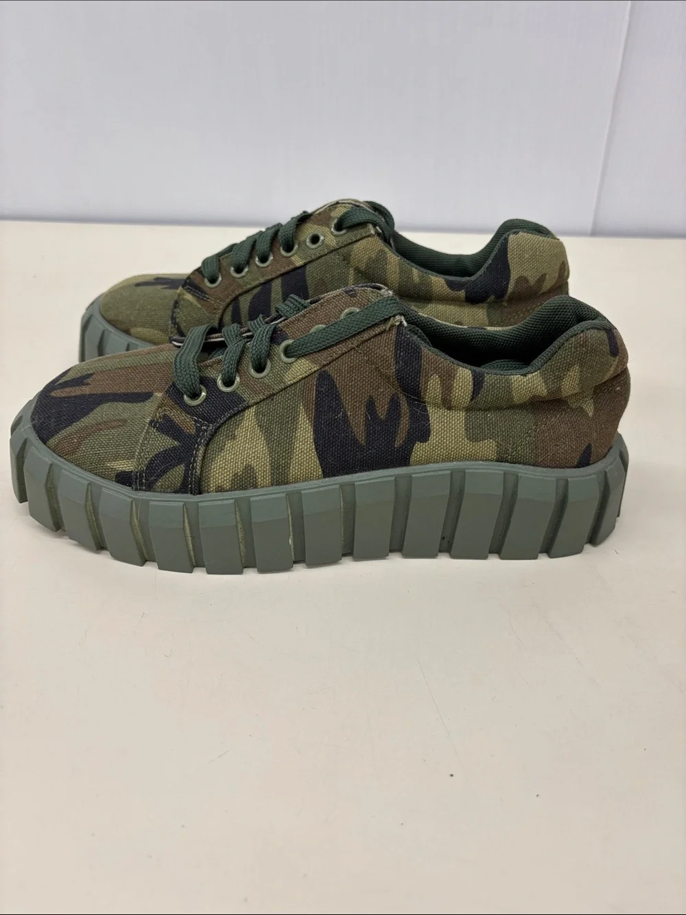 Camouflage Platform Sneakers - Olive Camo Womens Shoes NWOT
